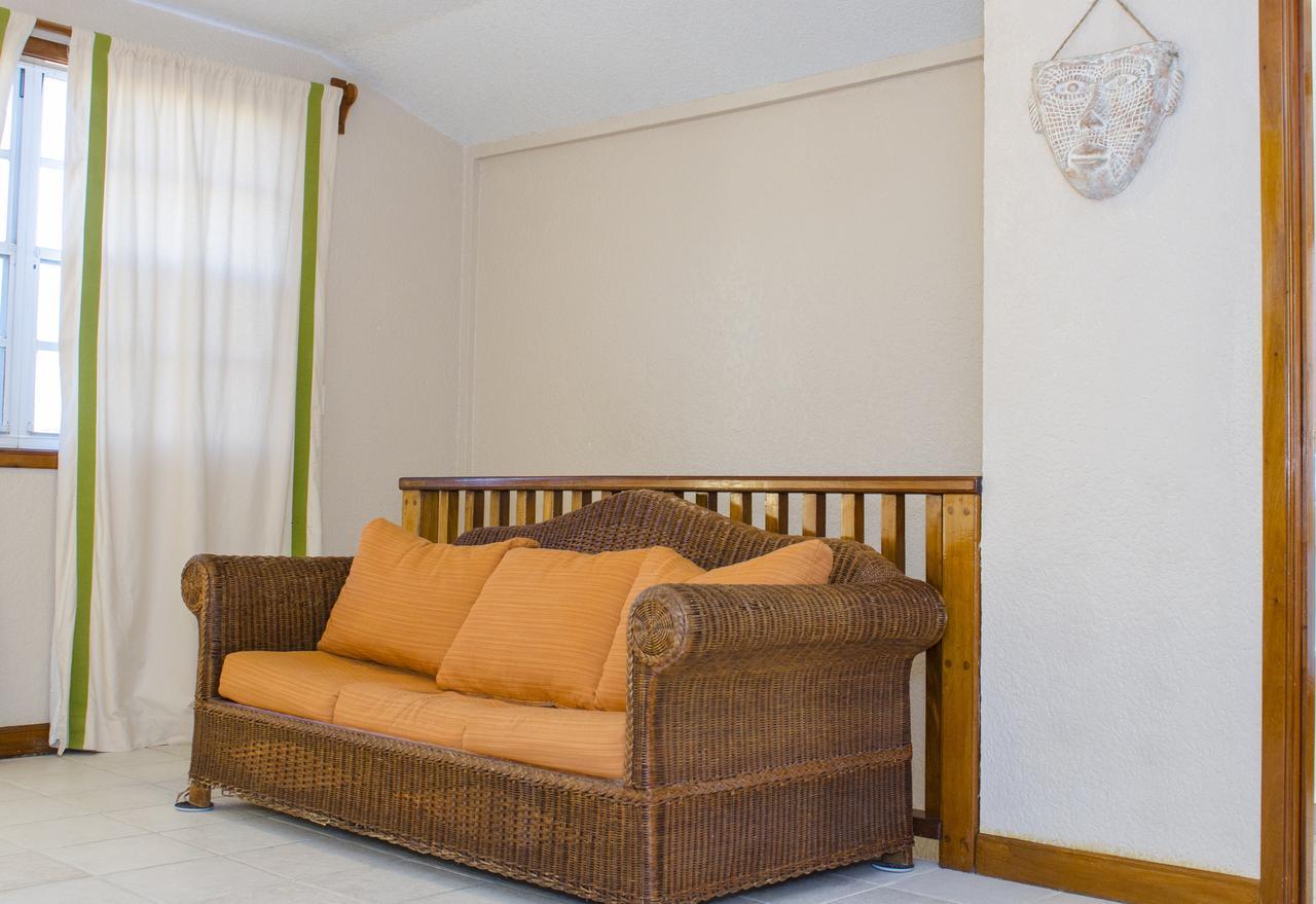 Casa Brisa Guest House ซานเปโดร ภายนอก รูปภาพ